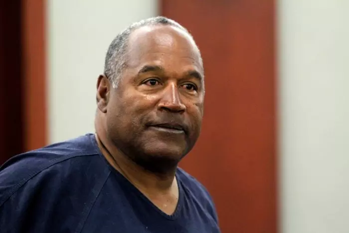 Muere de cáncer a los 76 años O. J. Simpson