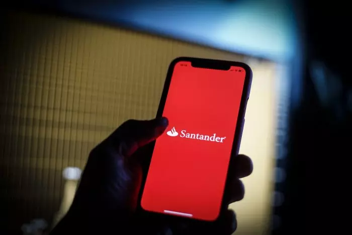 Santander abandonará el negocio hipotecario en Alemania y recortará 500 empleos