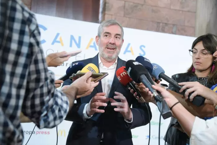 Clavijo admite que el modelo turístico de Canarias debe "resetearse"