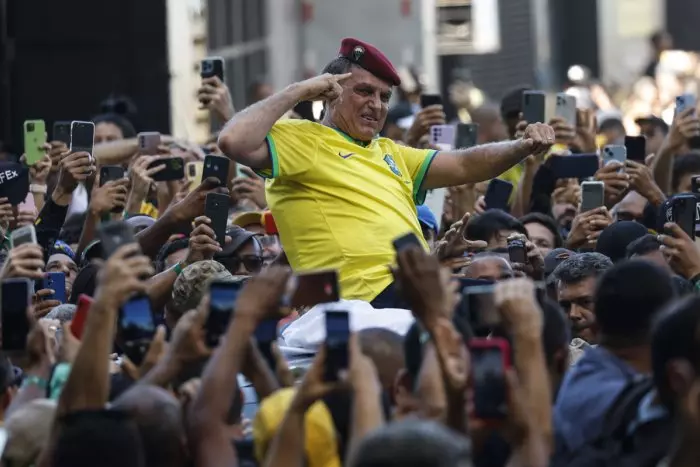 El Tribunal Supremo de Brasil ratifica la multa a Bolsonaro por difundir bulos contra Lula