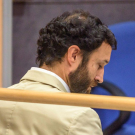 El exprofesor del colegio Gaztelueta del Opus Dei acusado de abusos sexuales a un alumno  | EFE