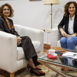 La vicepresidenta primera del Gobierno y ministra de Hacienda, María Jesús Montero, durante una reunión, en su calidad de líder de los socialistas andaluces, con la secretaria general de CCOO-A, Nuria López.