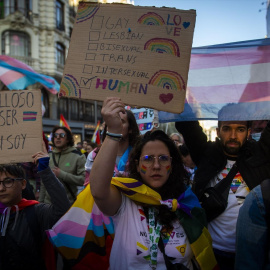 Imagen tomada durante una manifestación LGTBIQ+ en marzo en Barcelona.