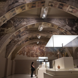 La sala on es troben les pintures murals de Sixena exposades al MNAC