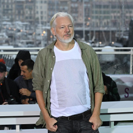 El editor y activista australiano Julian Assange en el Festival de Cine de Cannes.