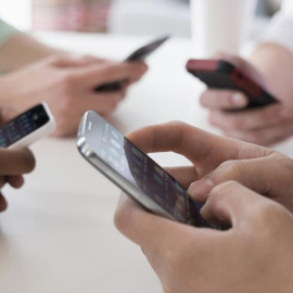 Una mujer se quita la vida tras difundirse en su trabajo un antiguo vídeo sexual.