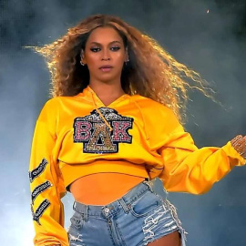 La cantante estadounidense Beyoncé, en un concierto en el festival de Coachella en abril de 2018.