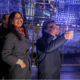 El alcalde de Madrid, José Luis Martínez-Almeida, durante el encendido. / EP