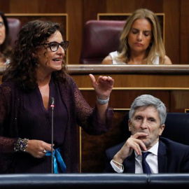 La ministra de Hacienda, María Jesús Montero, interviene en la sesión de control al Gobierno en el Congreso. EFE/Juan Carlos Hidalgo