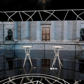 Plató de las instalaciones de Atresmedia donde se ha desarrollado el segundo debate electoral entre Pablo Casado (PP), Albert Rivera (Cs), Pedro Sánchez (PSOE) y Pablo Iglesias (Unidas Podemos). EFE/JuanJo Martín
