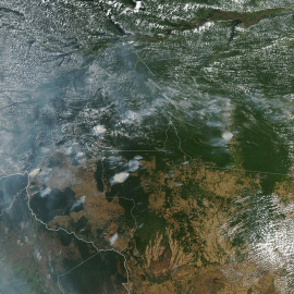 Imagen de satélite que muestra varios incendios en los estados brasileños de Rondônia, Amazonas, Pará y Mato Grosso (11 y 13 de agosto de 2019). NASA Goddard Space Flight Center/Flickr, CC BY