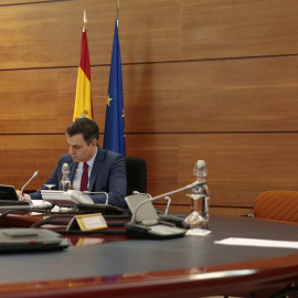El presidente del Gobierno, Pedro Sánchez, durante una reunión del Consejo de Ministros en el Palacio de la Moncloa. E.P.