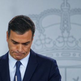 El presidente del Gobierno en funciones, Pedro Sánchez, comparece ante los periodistas en el Palacio de la Moncloa, tras la ronda de consultas del rey Felipe VI de la que no ha salido un candidato para la investidura. REUTERS/Javier Barbancho