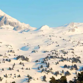 Vista del pico francés Annie, desde Larra-Belagua, Navarra (España). Francisco Javier Gil / Shutterstock