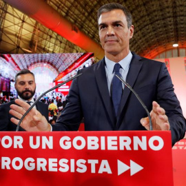 El presidente del Gobierno en funciones y secretario general del PSOE, durante la presentación de propuesta con 370 medidas para su investidura.EFE/Chema Moya