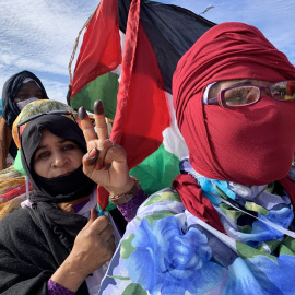 Mujeres saharauis en el XV Congreso del Frente Polisario, en Tifariti, diciembre de 2019. FOTO: Javier Martín