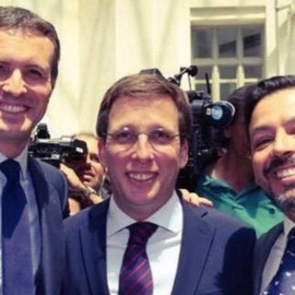 Pablo Casado (i), José Luis Martínez Almeida (c) y David Erguido. / INSTAGRAM de DAVID ERGUIDO