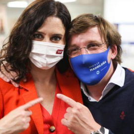 La presidenta de la Comunidad de Madrid, Isabel Díaz Ayuso, y el alcalde de Madrid, José Luis Martínez-Almeida. -PP / EFE