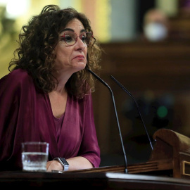  La ministra de Hacienda, María Jesús Montero, durante el debate de totalidad del Proyecto de Ley de Presupuestos Generales del Estado para el año 2022, este miércoles en el Congreso. EFE/ Fernando Alvarado