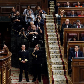 El líder de Unidas Podemos, Pablo Iglesias, interviene en la tribuna en la tercera jornada de la sesión de investidura en la que ha sido elegido presidente Pedro Sánchez. EFE/ Mariscal