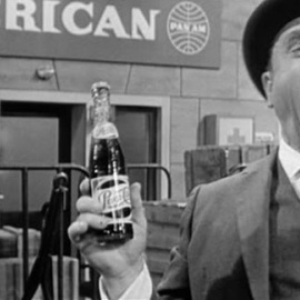  Fotograma de 'Un, dos, tres', filme de Billy Wilder.