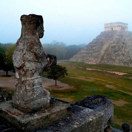 El tren propuesto por el gobierno de Andrés Manuel López Obrador conectaría el sitio arqueológico de Chichen Itza con Cancún y otros resortes turísticos del Yucatan. REUTERS/Mauricio Marat/National Institute of Anthropology and History