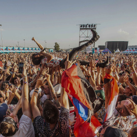  El músico y compositor Ángel Stanich, durante su concierto en el Festival Sonorama Ribera, en la localidad burgalesa de Aranda de Duero. EFE/Paco Santamaría