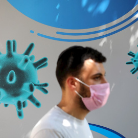 Un hombre con mascarilla sale de hacerse un control PCR, en Jerusalén (Israel). EFE/Abir Sultan