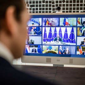 El primer ministro austriaco, Sebastian Kurz, durante la cumbre de la UE por videoconferencia para discutir el plan contra la crisis del coronavirus. REUTERS/Arno Melcharek/Bundeskanzleramt