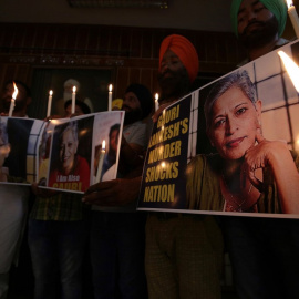 La periodista india Gauri Lankesh fue asesinada a tiros por tres personas no identificadas frente a su casa en Bangalore en septiembre de 2017. EPA-EFE/ Raminder Pal Singh