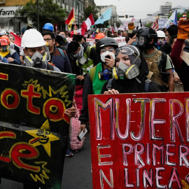 Manifestantes en Lima contra el gobierno de la presidenta Dina Bolutarte, el pasado 22 de julio. REUTERS/Angela Ponce