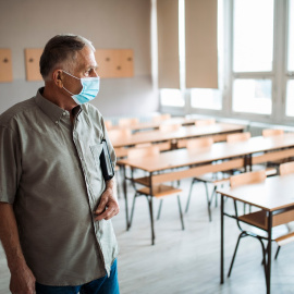 Shutterstock / vladaphotowiz