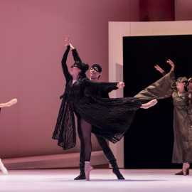 Escena de Romeo and Juliette (Les Ballets de Monte Carlo, 1996). Les Ballets de Monte Carlo / ©Alice Blangero