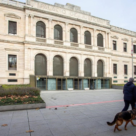 Vista de la Audiencia Provincial de Burgos, donde se juzgó a los tres exjugadores de la Arandina Club de Fútbol acusados de agredir sexualmente a una menor de 16 años. EFE/Santi Otero