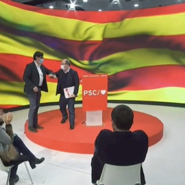 El líder del PSC, Miquel Iceta (i), junto al ministro de Sanidad, Salvador Illa (d), candidato a la Generalitat, durante el primer acto de precampaña. EFE/EFE-TV