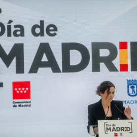  La presidenta de la Comunidad de Madrid, Isabel Díaz Ayuso, comparece en el estand del Día de Madrid en Fitur 2022, en la tercera jornada de la 42ª edición de la Feria Internacional del Turismo, Fitur 2022, en Ifema Madrid, a 21 de enero de 2022, en 