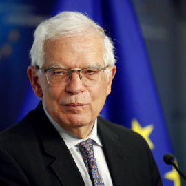  El Alto Representante de la Unión Europea para Asuntos Exteriores y Política de Seguridad, Josep Borrell, asiste con la ministra de Asuntos Exteriores de Canadá, Melanie Joly, a una rueda de prensa en la que asegura que la Unión Europea "está prepar