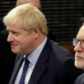  El primer ministro británico Boris Johnson y el líder del Partido Laborista Jeremy Corbyn. / REUTERS