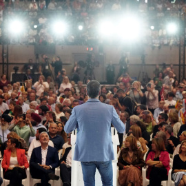 El presidente del Gobierno, Pedro Sánchez, durante el acto de cierre de campaña de las elecciones del 28M que los socialistas celebran esta tarde en Barcelona. EFE/Enric Fontcuberta