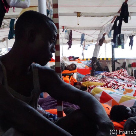 Barco de rescate de la organización Proactiva Open Arms el pasado 11 de agosto. Foto: Francisco Gentico.