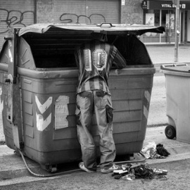 Fotografía de Samuel Aranda en la portada de The New York Times del 25/Septiembre/2012