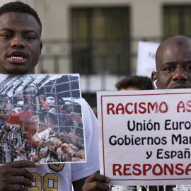 Manifestación antirracista en Murcia. EFE/Juan Carlos Caval
