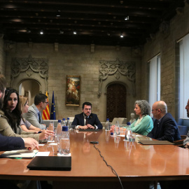 Reunió del president del Govern, Pere Aragonès, amb el Consell Acadèmic per a l'acord de claredat. — Sílvia Jardí / ACN
<p>