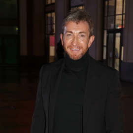 Pablo Motos, a su llegada a la fiesta organizada por Atresmedia para celebrar la Navidad de 2022. EUROPA PRESS/José Ramón Hernando