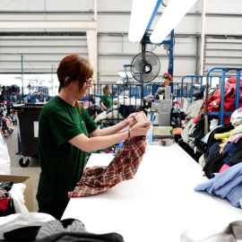  Una planta de classificació de roba usada a l'Ametlla del Vallès. ACN / Cedida per Fundació Humana