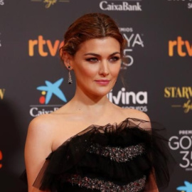 1e0d68a01774910a0f2e3aa2099b022bc2e24887w (1)