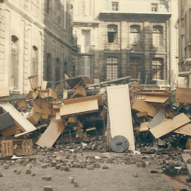  Barricadas de mayo del 68 en Burdeos.- Tangopaso