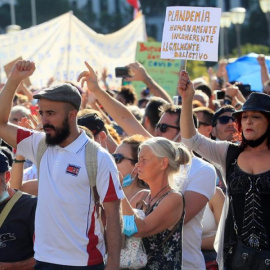  Negacionistas ayer en Colón / EFE/ Fernando Alvarado