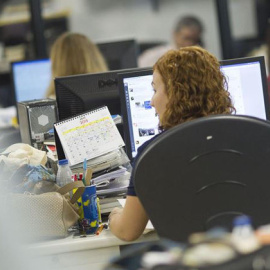 CCOO y UGT denuncian que las ETT están dejando "tiradas y abandonadas" a los trabajadores en misión