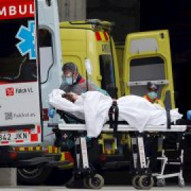 España supera las 10.000 muertes mientras Sanidad asegura que ya hemos llegado al pico